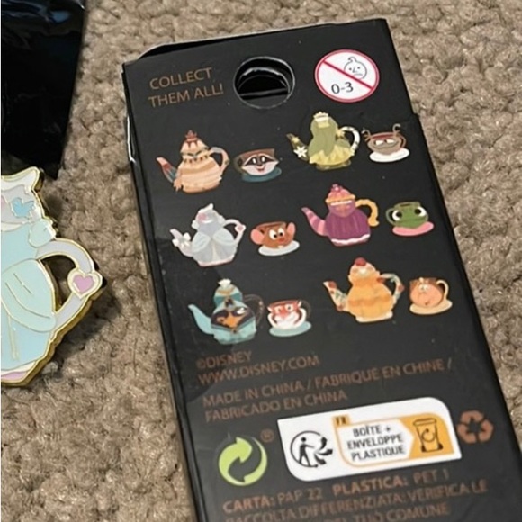 Disney princess blind box pin Pocahontas teapot set 2pk no box - Picture 2 of 2